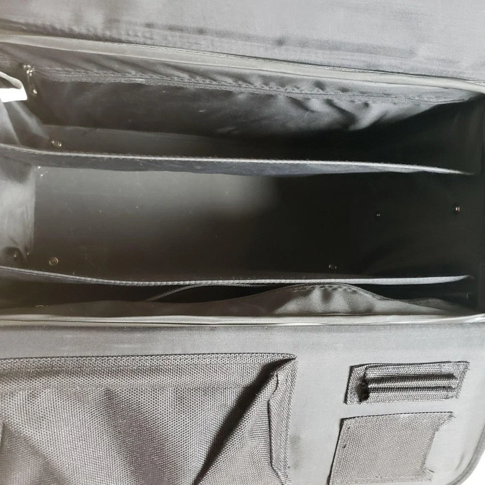 USL Litigation Roller Bag L Black 18